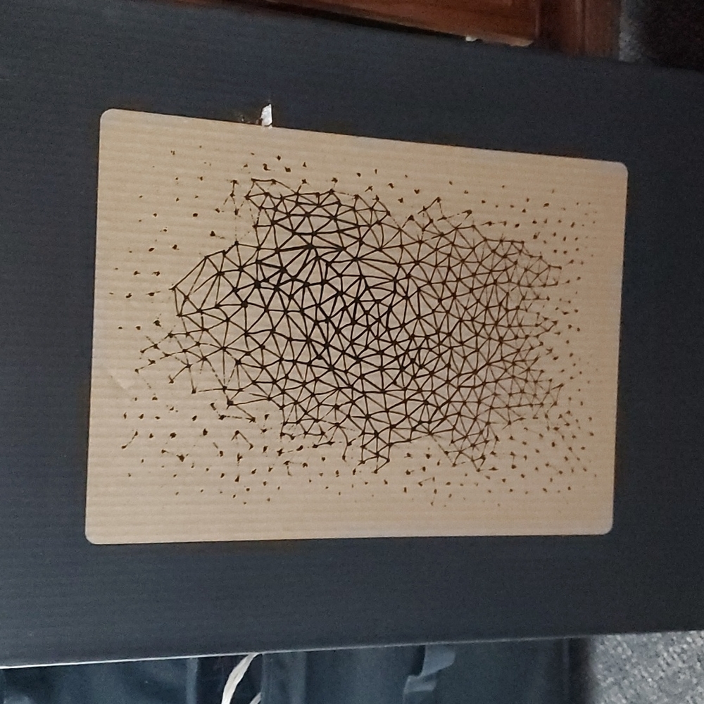 Wall mounted speaker